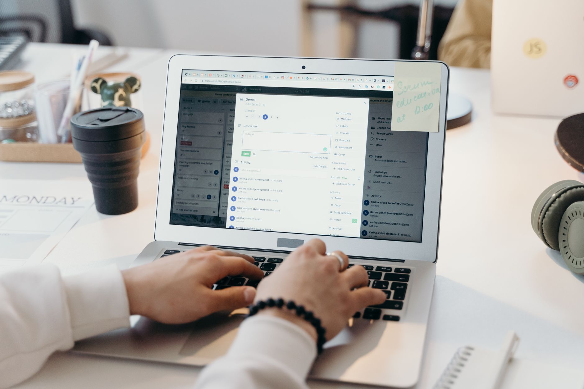 solar email marketing - Uprise Digital